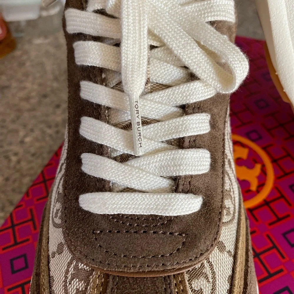 👟💗TORY BURCH 👟T MONOGRAM GOOD LUCK TRAINER Size 8 - Picture 10 of 14